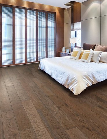The Okemos, MI area’s best hardwood flooring store is Williams Carpet, Inc